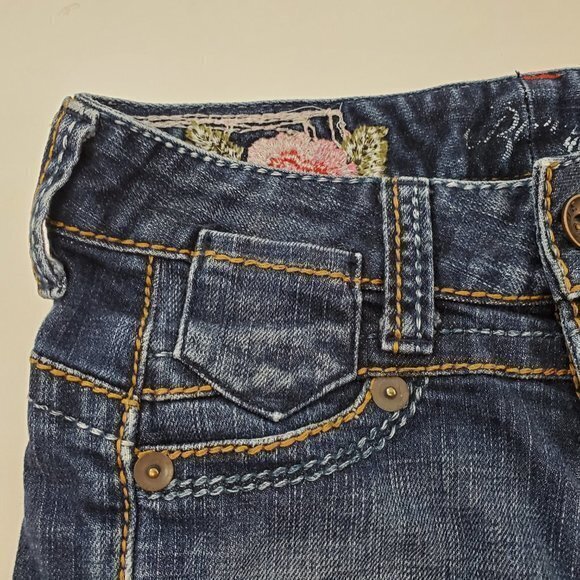 Blue Tattoo Jean Shorts 24 Cut Off Embroidered Den - Picture 4 of 7